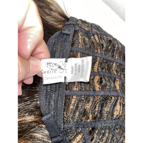 ARIA Wig by TRESSALLURE, Cherry wood Oil Basic Cool Comfort Cap Chic & Messy 6 - Picture 4 of 15